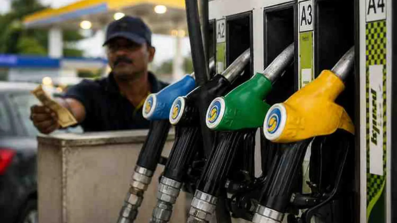 Pakistan Petrol Prices Rise 56% Diesel 48% Since February