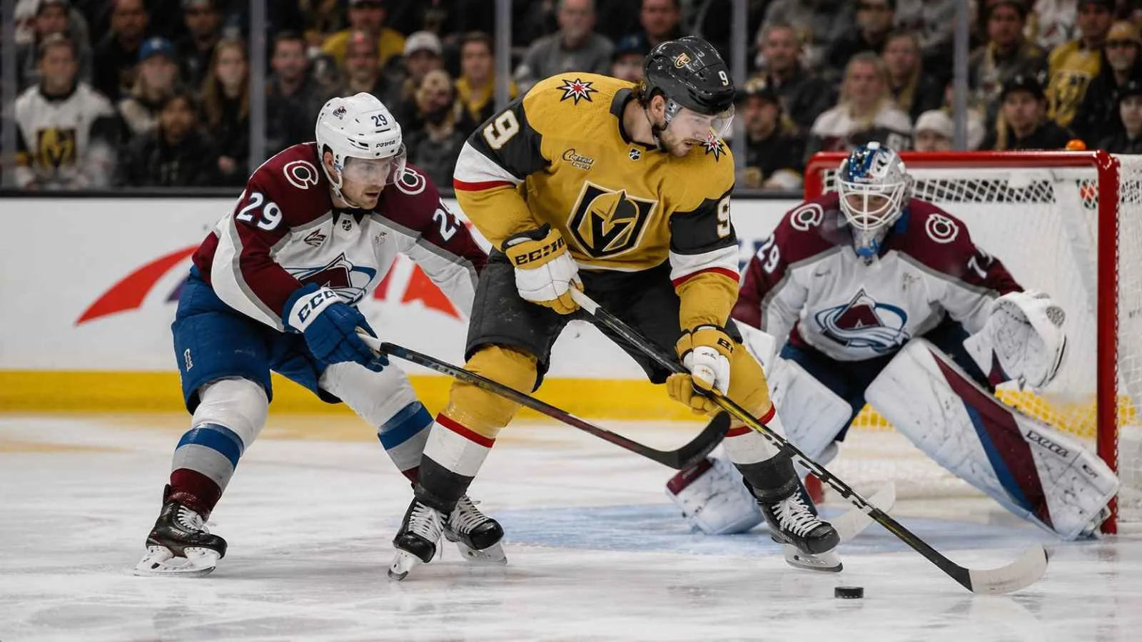 Golden Knights Edge Avalanche to Take West Final Opener