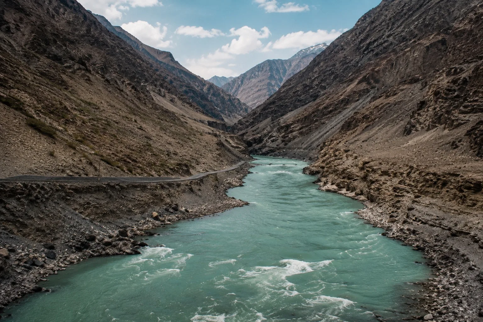 Indian Minister “Single Drop” Indus Waters Remark Raises Fresh Concern in Pakistan