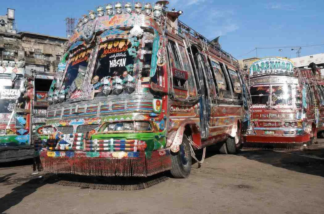 Public Transport Strike in Karachi After Failed Talks With Traffic Police