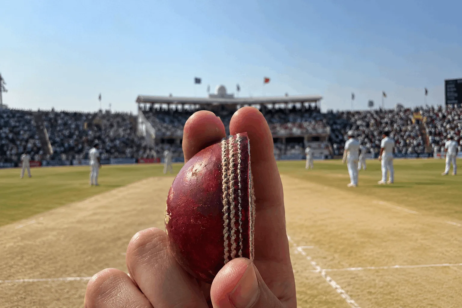 England Bowlers Split Test Ball After 5-Wicket Hauls Against Pakistan